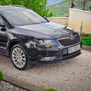 ŠKODA SUPERB 2.0 TDI 140KS – FULL OPREMA – BEZ ULAGANJA