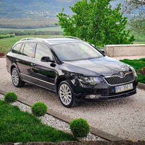 ŠKODA SUPERB 2.0 TDI 140KS – FULL OPREMA – BEZ ULAGANJA