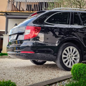 ŠKODA SUPERB 2.0 TDI 140KS – FULL OPREMA – BEZ ULAGANJA