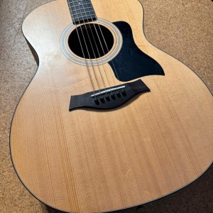 Taylor 114e Grand Auditorium orah