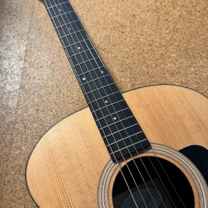 Taylor 114e Grand Auditorium orah