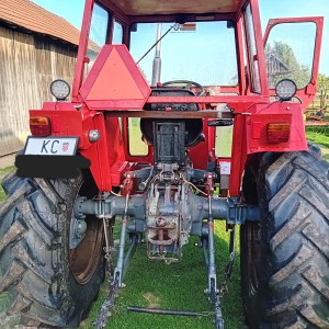 Traktor imt
