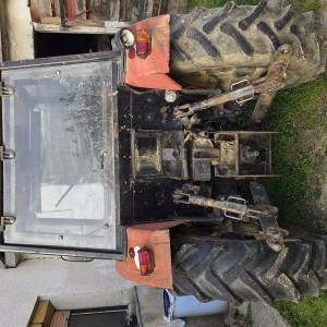 Traktor Universal U-453 prodajem