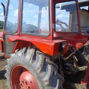 Traktor ZETOR