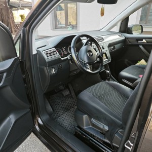 VW Caddy 2,0 TDI DSG PRILAGOĐEN ZA INVALIDE