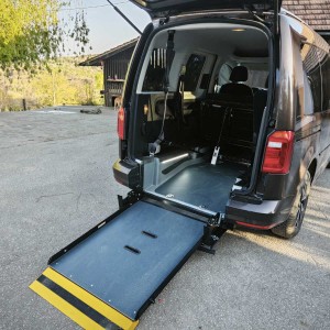 VW Caddy 2,0 TDI DSG PRILAGOĐEN ZA INVALIDE
