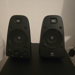 Zvučnici Logitech Z623 400W