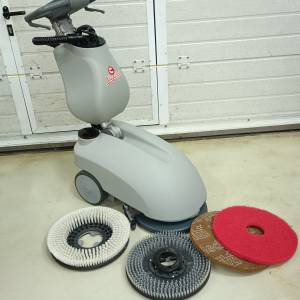 Comac Vispa odličan