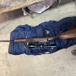 Crvena zastava 8x57