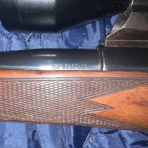 Crvena zastava 8x57