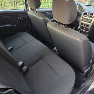 Dacia Sandero Stepway 1.6-tvornički plin..Reg 1 godinu..Klima..Alu