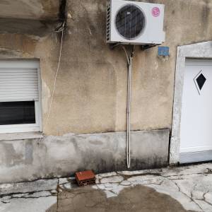 Kuća sa dva stana