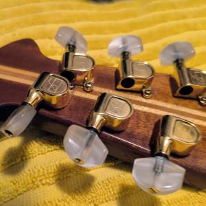 Ovation custom legend 1669