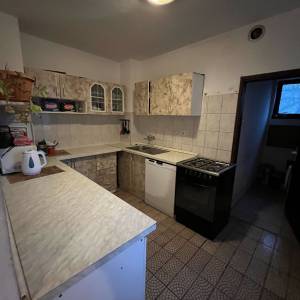PRODAJA KUĆE U PETRIJEVCIMA, 230M2