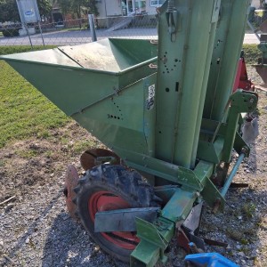 Sadilica Krumpira HASSIA automatska.