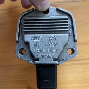 Senzor nivoa ulja Audi A6 2.5 TDI V6