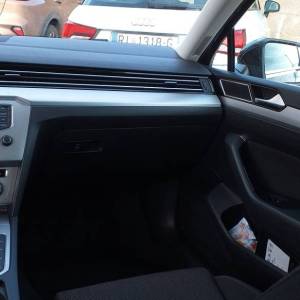VW PASSAT KARAVAN 2.0 TDI HITNO