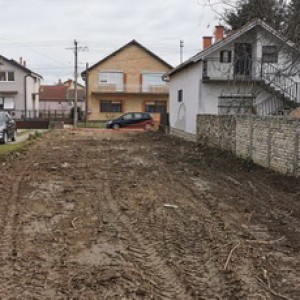 Novi Sad, plac, 353m2! Za urbanu Vilu! HITNO!