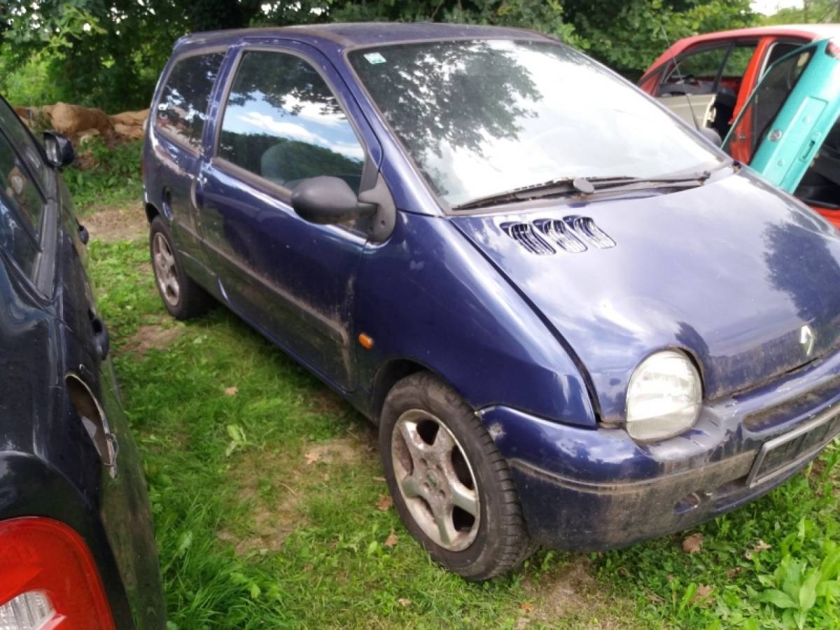 +renault twingo 1.2 dijelovi