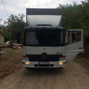 Mercedes