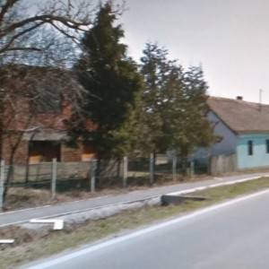 Imanje pogodno za turizam i farmu. kuća, dvorišne zgrade, okucnica
