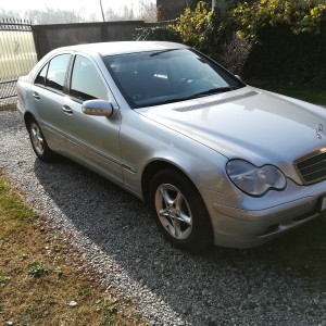 Mercedes-benz C200 cdi classic u odličnom stanju