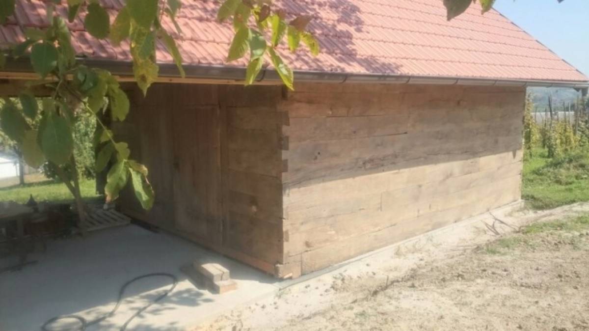 Pjeskarenje drvenih kamenih kuca betona,metala