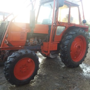 Traktor LTZ 55a