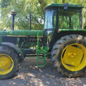 Traktor John Deere 3650