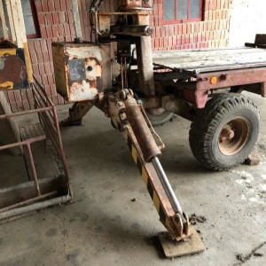 Kran s korpom 9m
