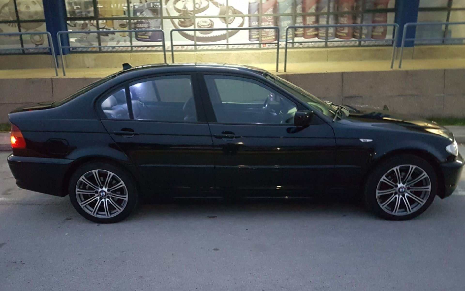 BMW 318D Redizajn E46 REG GODINU DANA