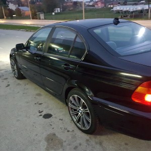 BMW 318D Redizajn E46 REG GODINU DANA