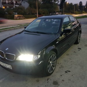 BMW 318D Redizajn E46 REG GODINU DANA