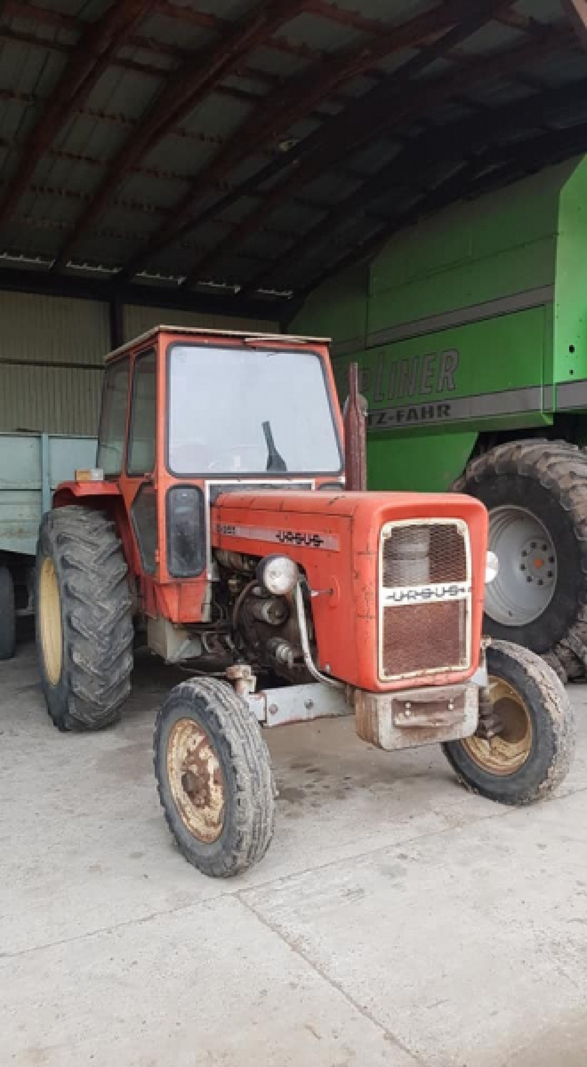 URSUS C355