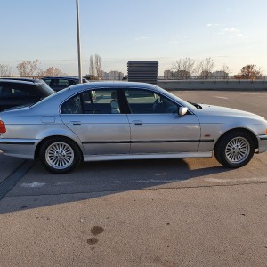 BMW 5