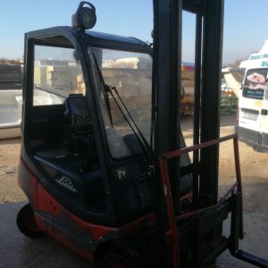 Prodajem čeoni viličar, Linde H16T, plin, VW motor