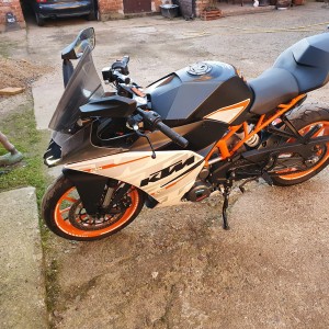 KTM rc390