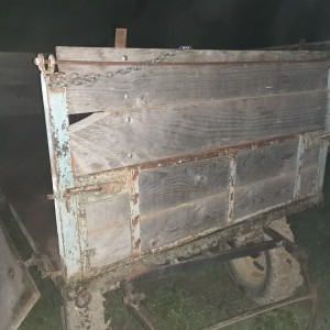 Prikolice dvije traktorske,500e komplet