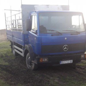Mercedes 814