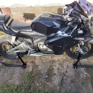Honda cbr 600rr