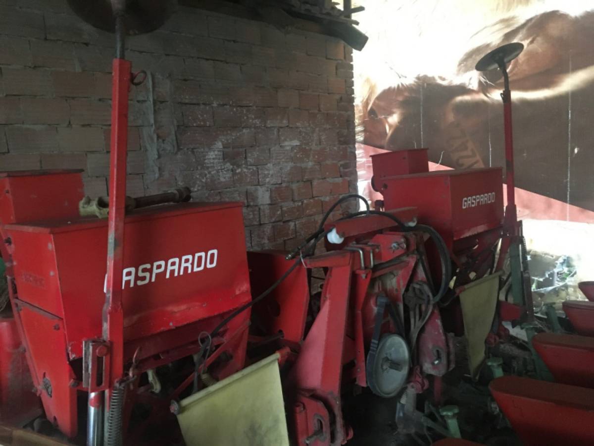 Gaspardo sijačica 6 redi