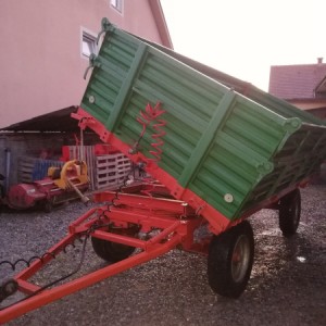 Prodajem prikolicu kipericu 5t