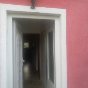 Prodajem neuređeno potkrovlje na kući otok Murter - Jezera