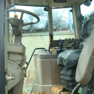 Traktor John Deere 6630