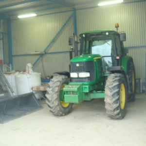 Traktor John Deere 6630