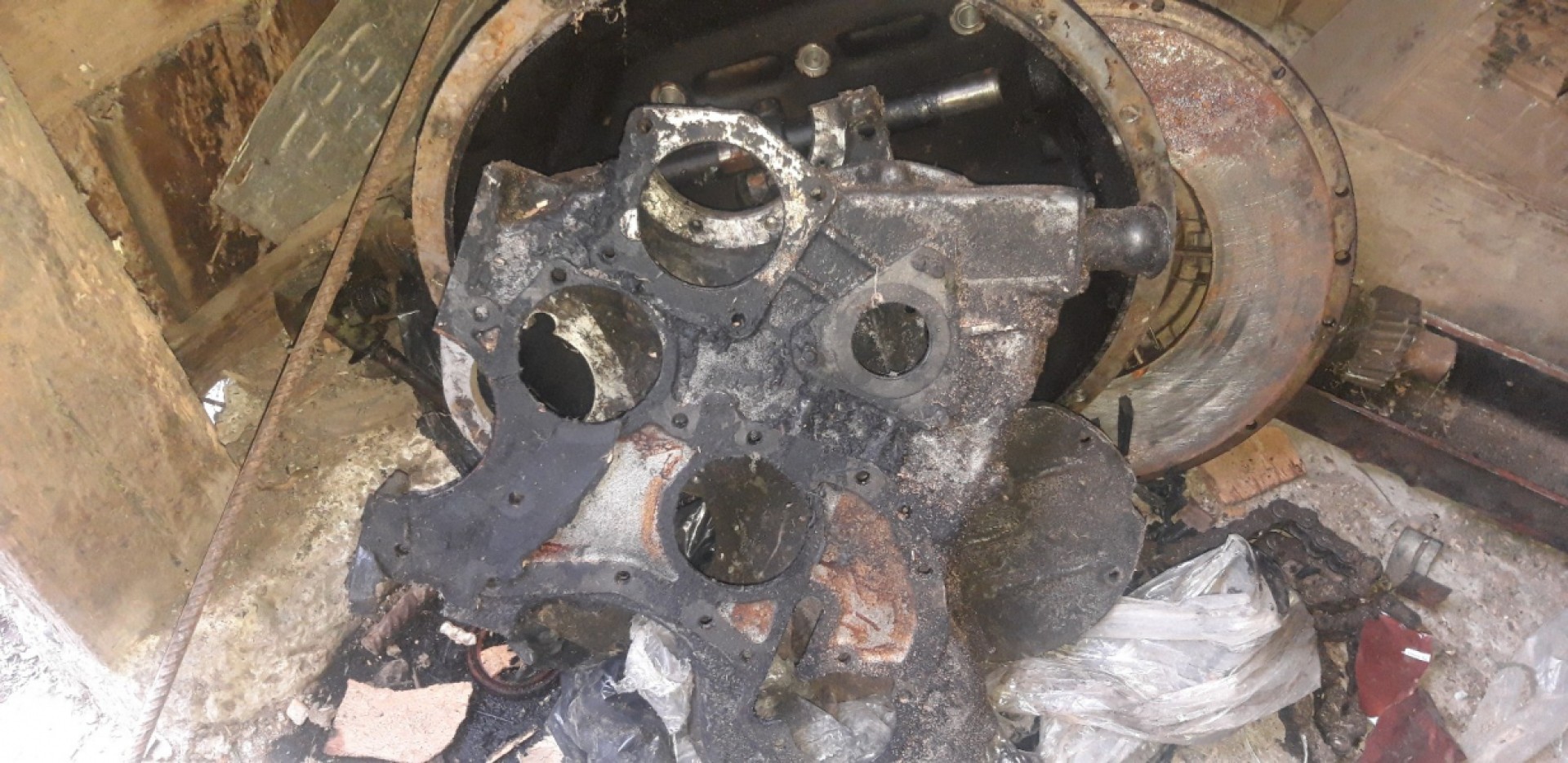 Djelovi motora imt 558 560