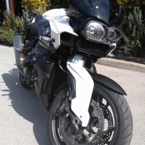 PRODAJEM BMW K1300R 2009 GOD PRVI VLASNIK