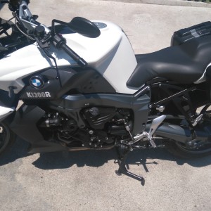 PRODAJEM BMW K1300R 2009 GOD PRVI VLASNIK