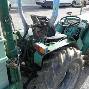 Traktor vinogradar Ferrari