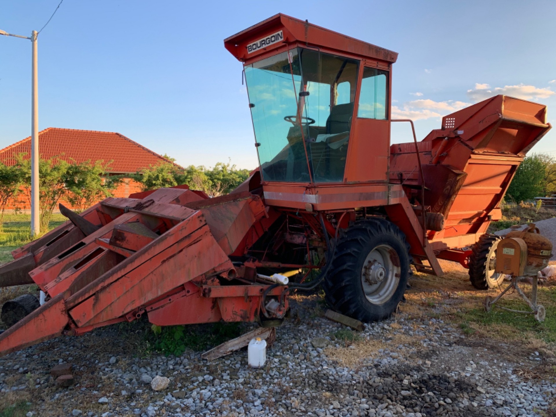 BOURGOIN GX 406